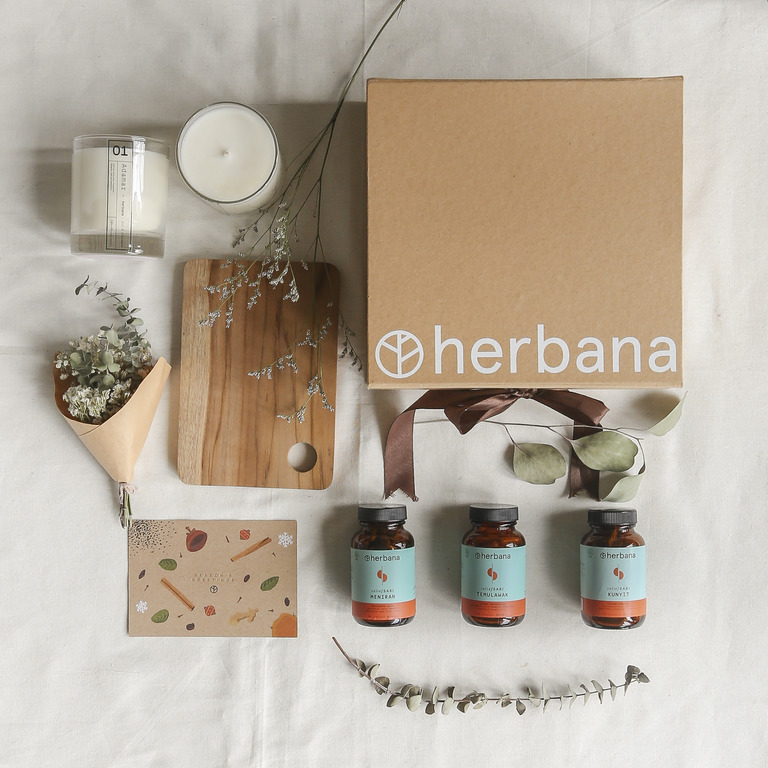 Herbana Hampers Packaging